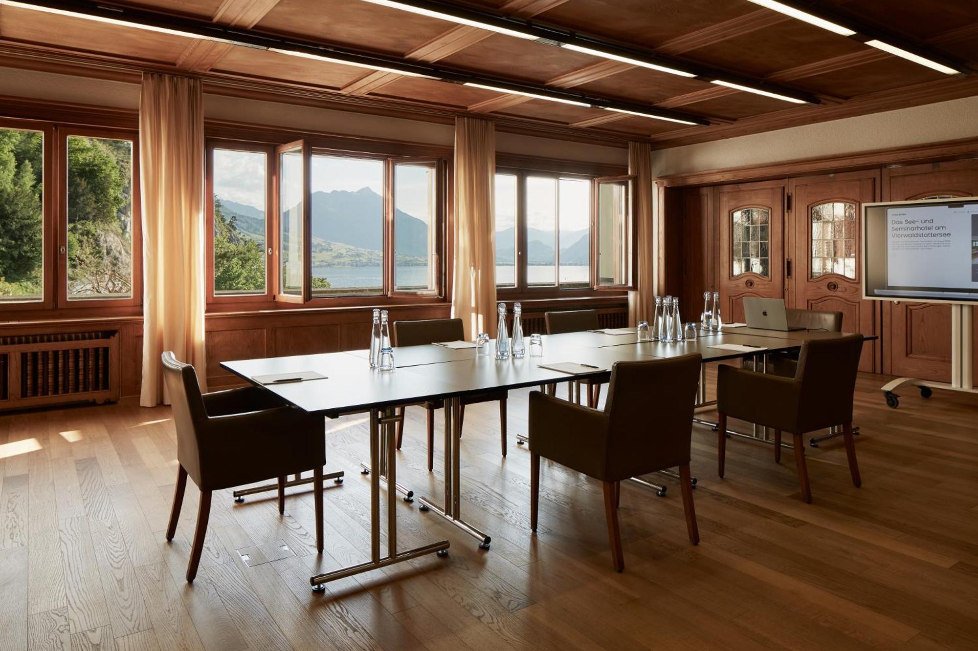 See- Und Seminarhotel Floraalpina 3* Vitznau